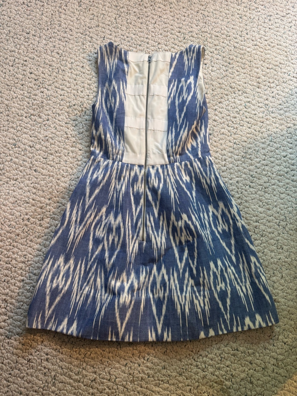 Alice + Olivia Epstein Ikat Print A-Line Dress - Picture 3 of 4